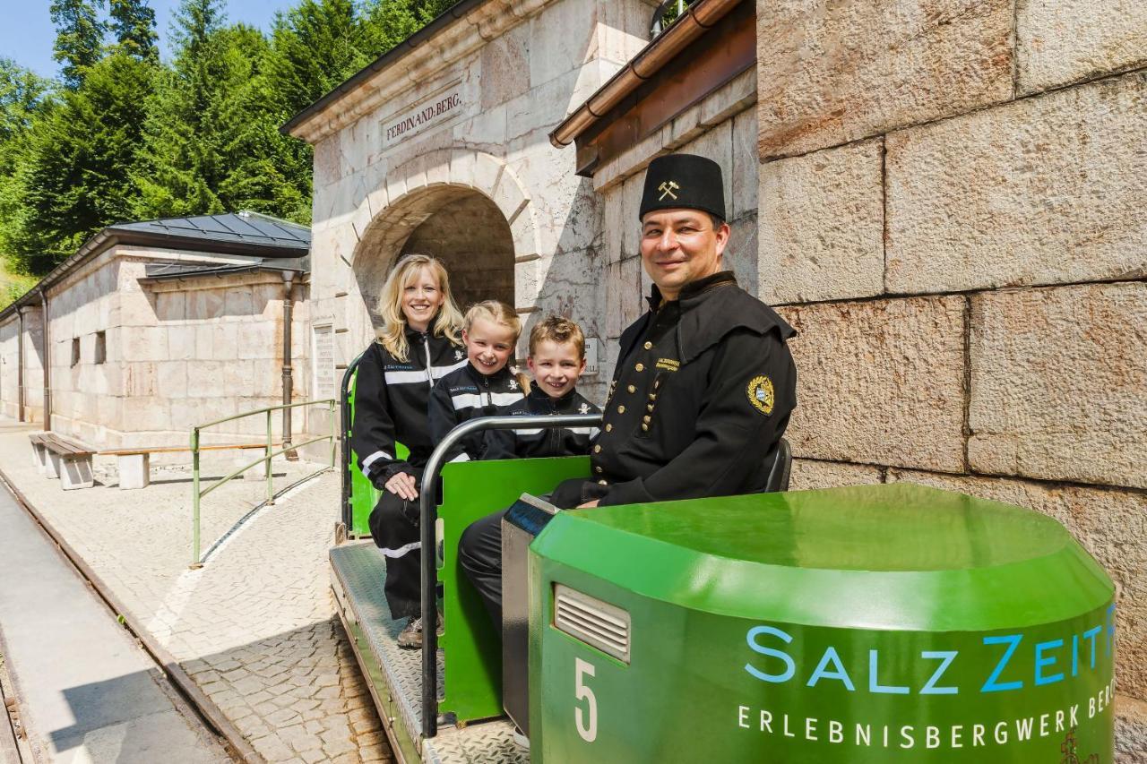 Home-Hotel Salzberg Berchtesgaden Exteriér fotografie The train